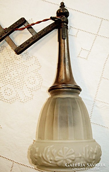 Antik harmónika (ollórácsos) bronz falilámpa 