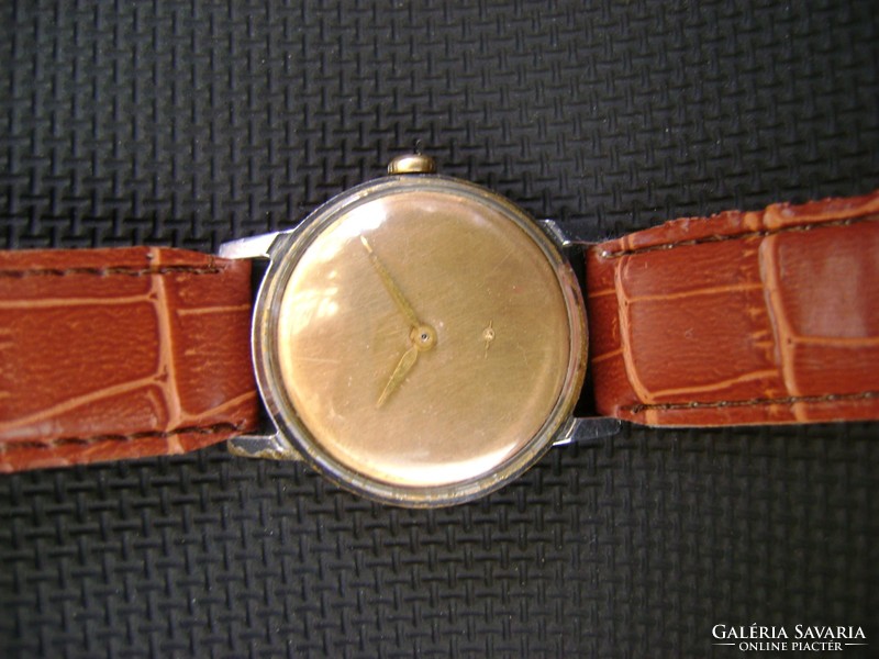 Old refurbished Pobeda wristwatch, works well
