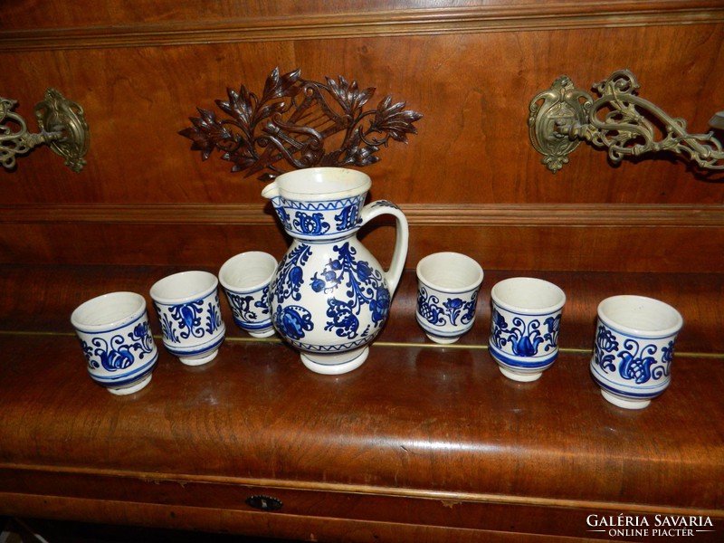 János Józsa corundum: corundum ceramic set with pouring cups