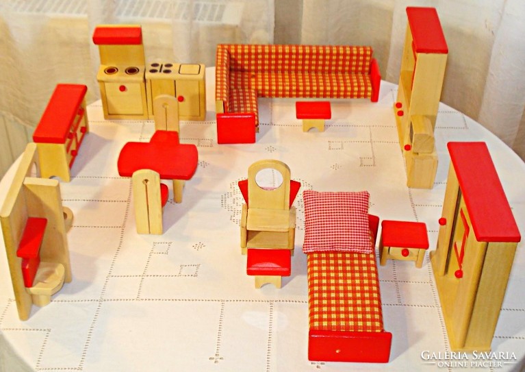 Retro wooden toy doll furniture, dollhouse complete equipment