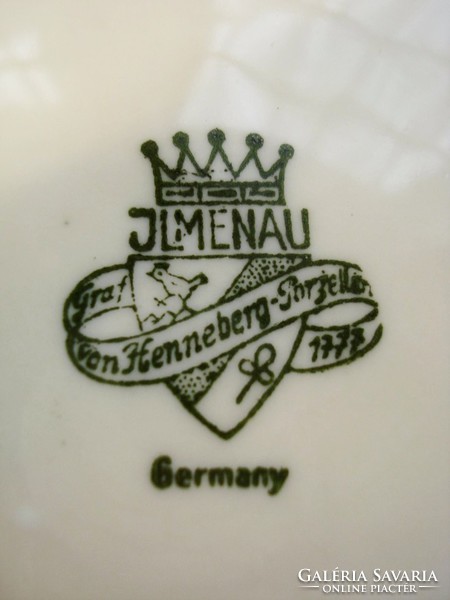 Bowl of fruit or salad with a base mark marked Ilmenau, Count Henneberg