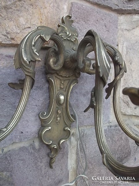 Rare 3-arm bronze wall lever from the last third of the 1800s at a bargain price!