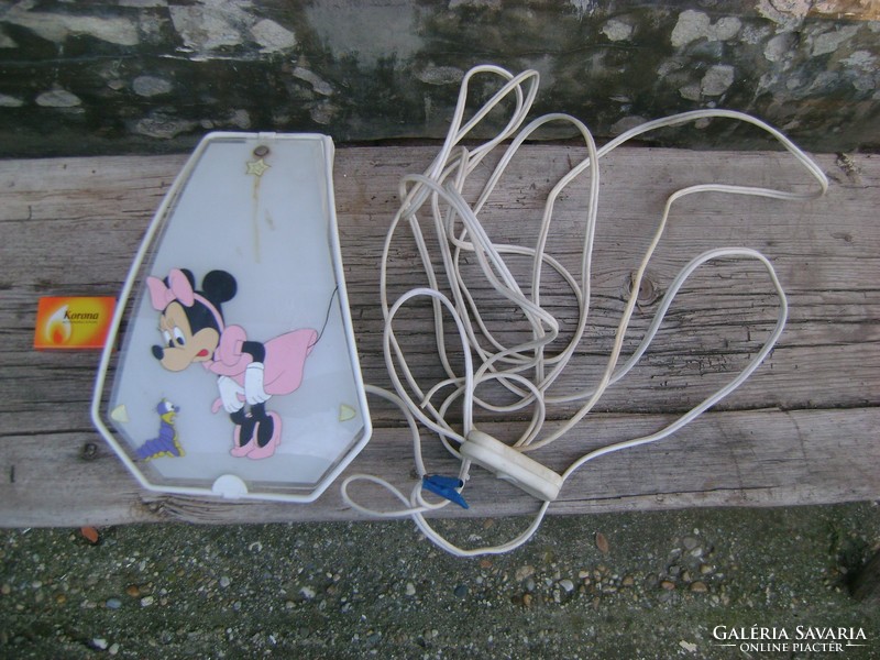 Minnie egeres fali lámpa gyermek szobába