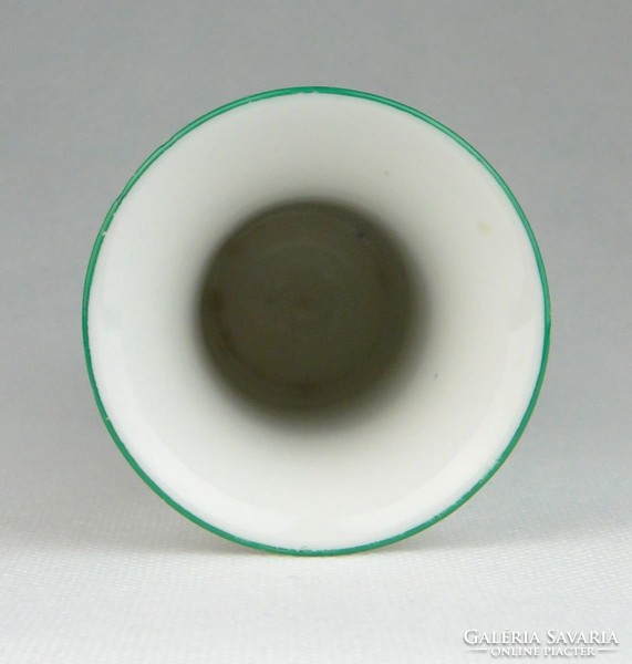 0R106 Virág mintás Herendi porcelán váza 12 cm
