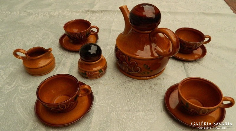 Zell am Harmersbach kézzel festett  cserép teás - kávés készlet