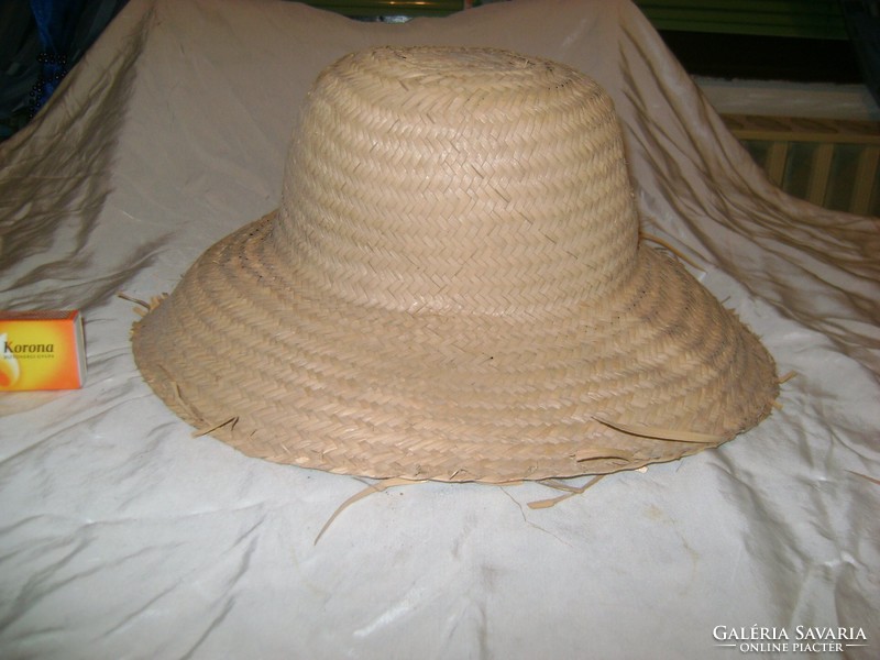 Könnyű nyári kalap, szalma kalap