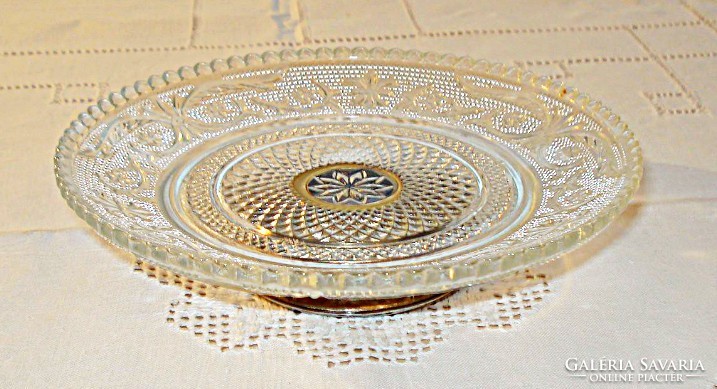 Tray with pressed glass with silver-plated base