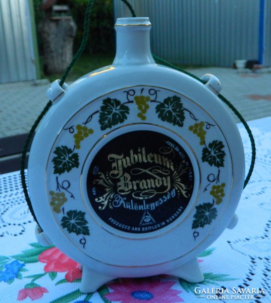 Hollóházi large water bottle - for storing brandy