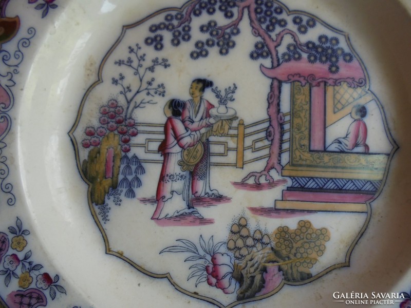 Hatalmas méretű keleti porcelán tányér
