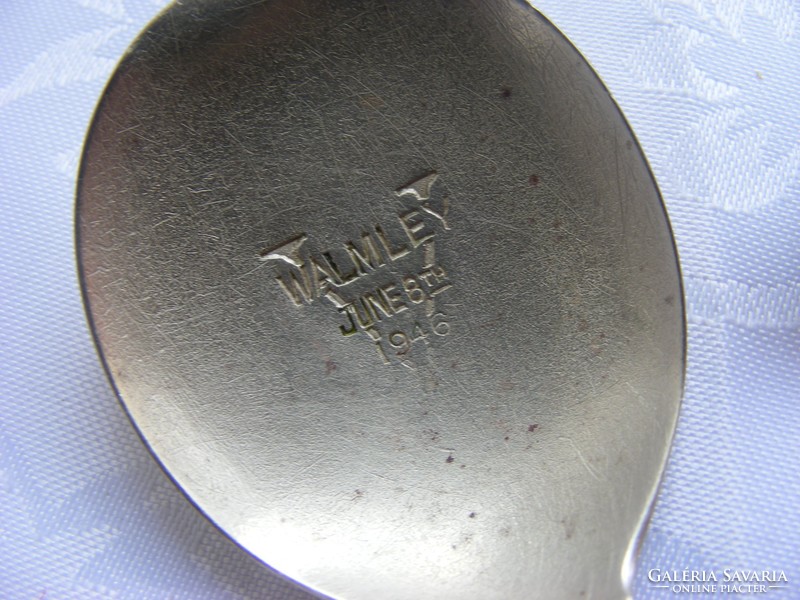Marked, antique, small sauce pickers or measuring spoons, in different designs, can be mixed individually