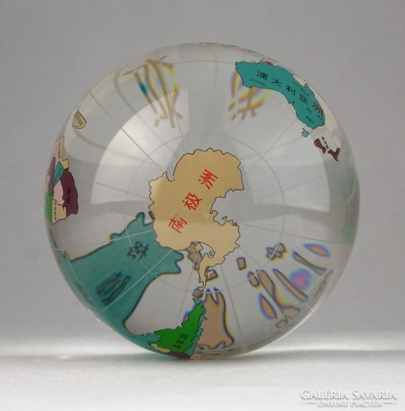 0R526 Kínai üveg földgömb dísz 11 cm