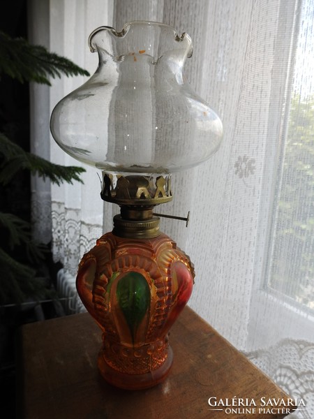 Hong Kong hand-painted kerosene lamp (glass): 26 cm high
