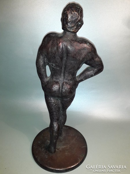 Herczeg Kis Béla jelzett bronzírozott fém szobor nagyméretű látványos 34 cm bodybuilder vagy Toldi