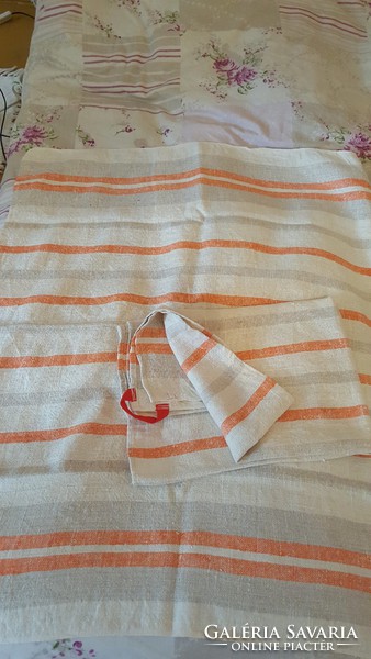 2 pcs. Large woven kitchen towel