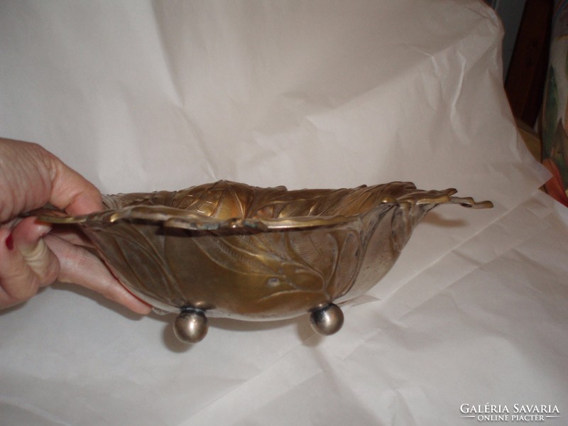 Art Nouveau serving bowl