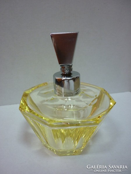 Kristály parfümös üveg 