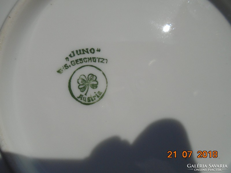 Girlandos szecessziós dombormintás tányér Ges.Geschützt Austria jelzéssel