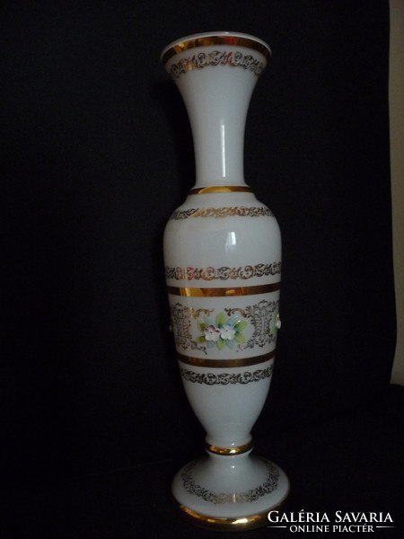Bohemia opálüveg váza díszdobozban (31cm)
