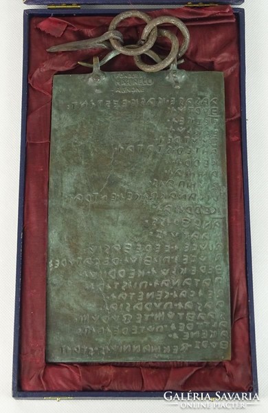 0R360 Agnonei oszk nyelvemlék másolata bronz tábla