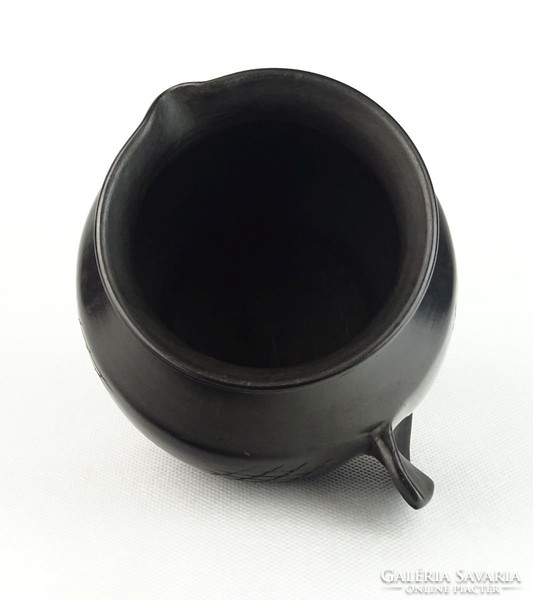 0R565 Régi feketecserép füles váza 11.5 cm