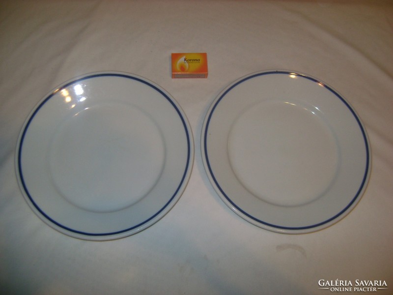 Régi Zsolnay lapos tányér - két darab együtt - hiánypótlásra
