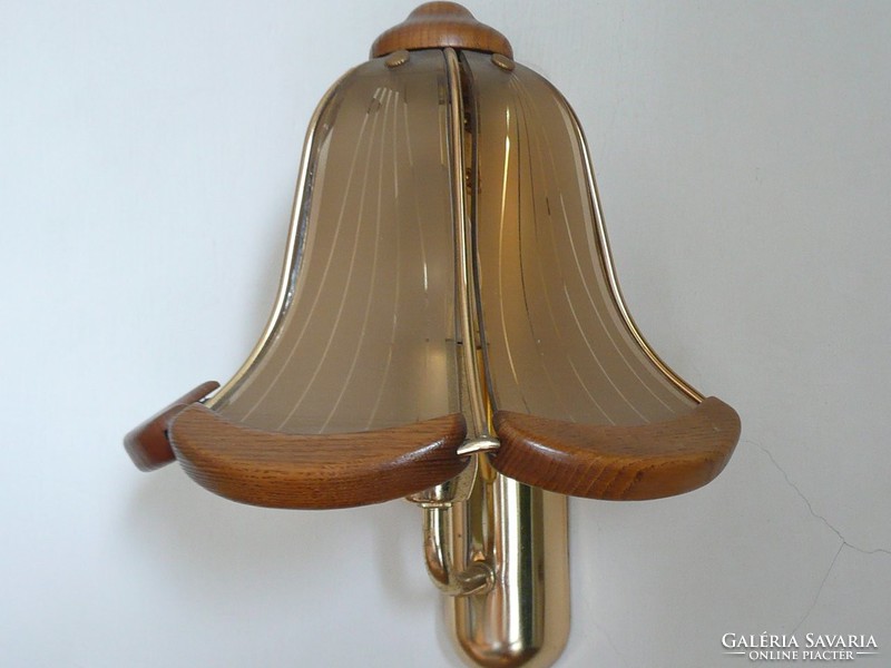 Gyönyörű szép fali lámpa, Falikar, Szép bronz színű üveg burával. Falikar