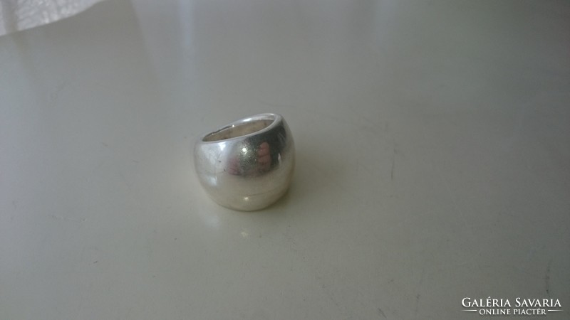 Ezüst dekoratív, jelzett 925 ös ezüst gyűrű 