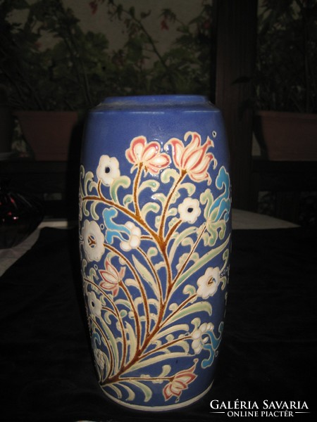 Pirogranit  , kerámia  váza ,  14 x 31 cm  szép állapot