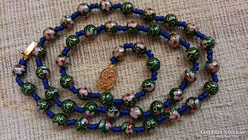 Handmade fire enamel necklace with old, beautiful colors, strung by hand knotting