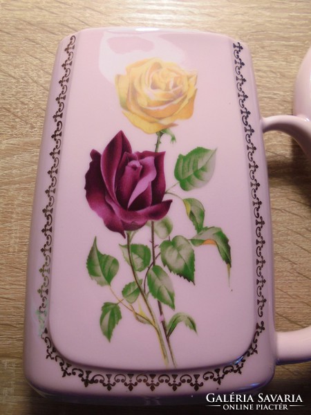 Gyönyörű rózsás szopókás porcelán kúrapohár