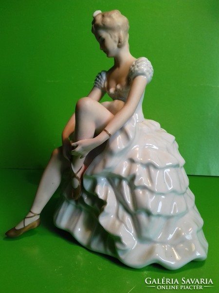 Wallendorf porcelain ballerina original marked flawless