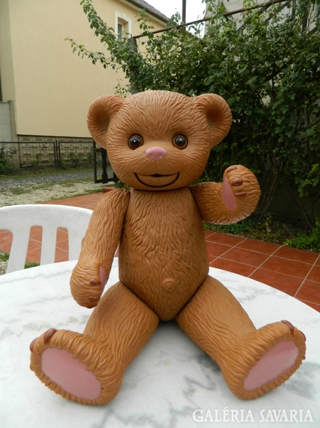 Big, old, humming max zapf marked plastic teddy bear