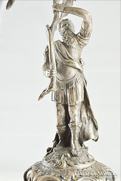 Ezüst tál római katona alakkal 800