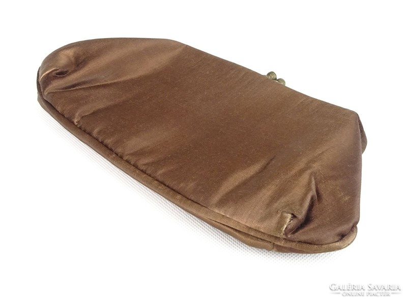 0T326 Retro barna szatén női alkalmi táska