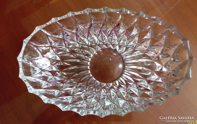 Szép, modern csiszolású üveg kristály kínáló tál, asztalközép