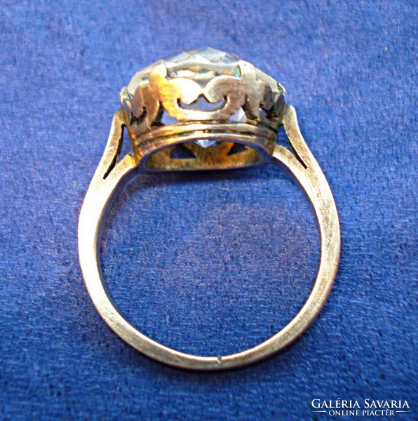 Antique gold ring with diamond-cut rock crystal