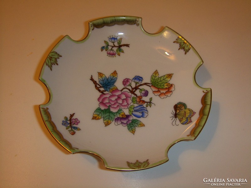 Herend Victoria patterned ashtray.