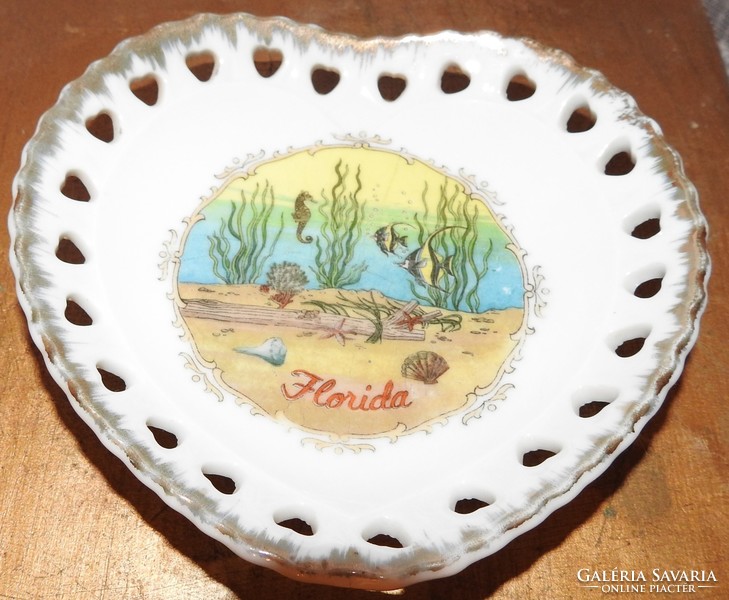 Antique Florida souvenir - heart-shaped wall plate with Florida marine life -