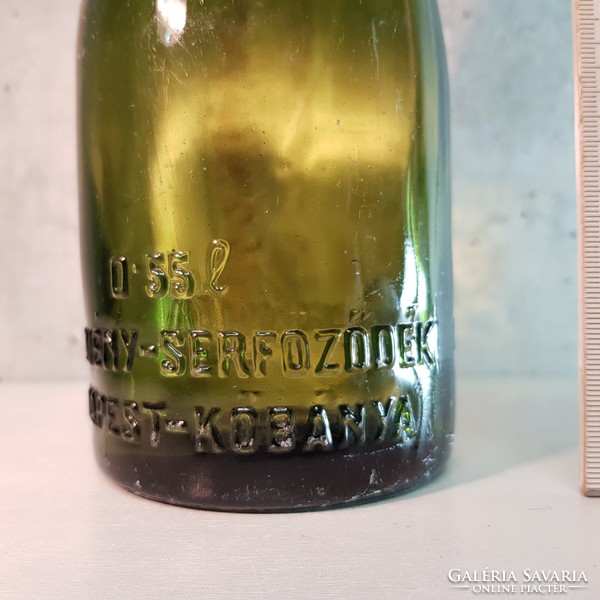 "Dreher-Haggenmacher Részvény-Serfőződék Budapest-Kőbánya 0.55l" "7" olajzöld sörösüveg (476)