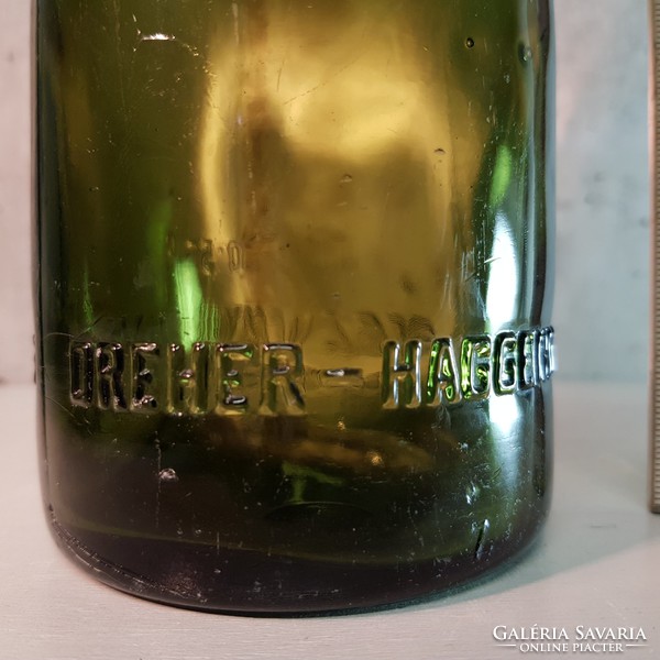 "Dreher-Haggenmacher Részvény-Serfőződék Budapest-Kőbánya 0.55l" "7" olajzöld sörösüveg (476)