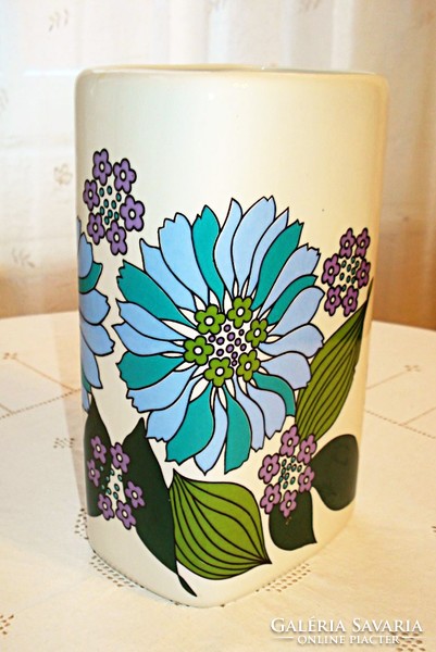Retro, raven house porcelain vase