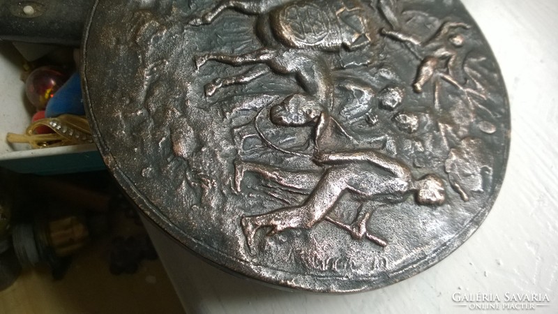 Rare item. Large bronze plaque migration