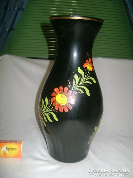 Retro fekete, festett üveg váza