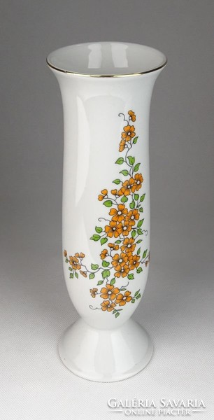 0T886 Régi virágmintás Zsolnay porcelán váza 27 cm