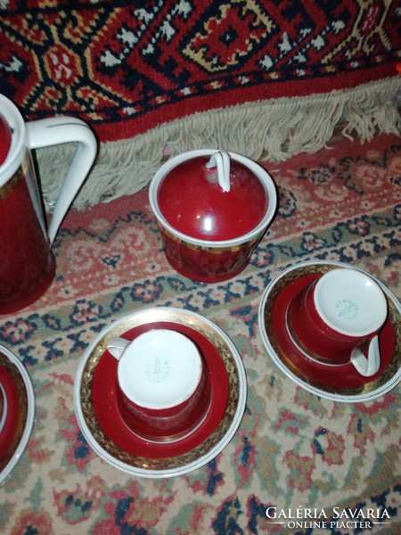 I am offering for sale a raven house coffee set in perfect condition