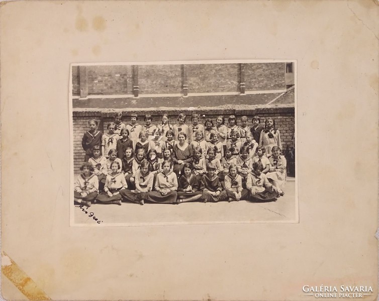 0U011 Régi iskolai fotográfia csoportkép 1932