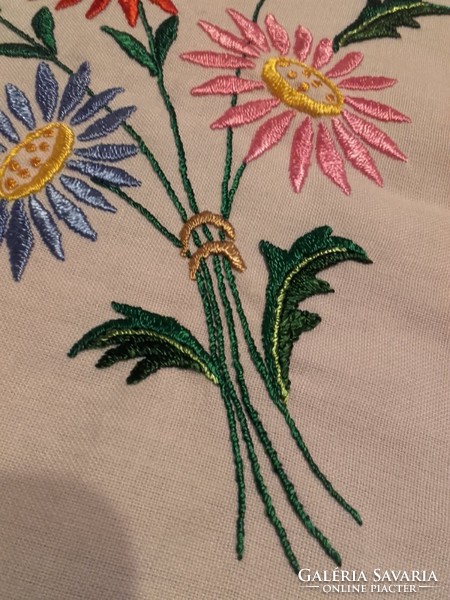 Hand-embroidered table runner, tablecloth 35 x 74 cm