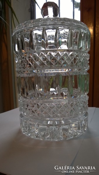 Beautiful lead crystal ice bucket-sugar bowl-dessert offering