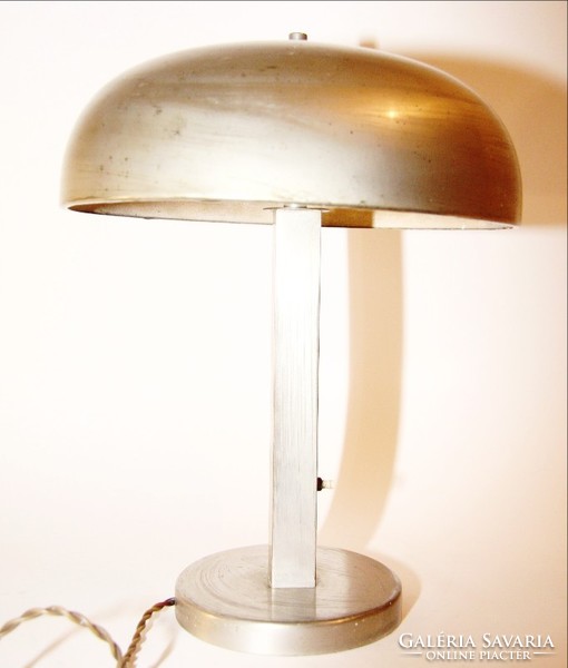 Art deco lámpa ezüstözött fém