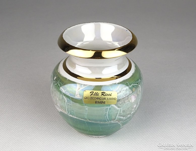 0U485 Kisméretű irizáló olasz kerámia váza 8 cm